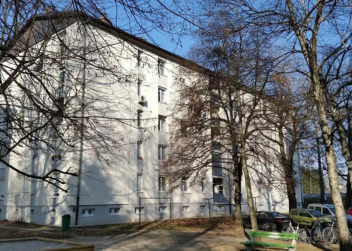 Iva Two-bedroom Tour As With Balcony And Ac, Newly Refreshed For 2026, Near Medical Faculty In * Любляна